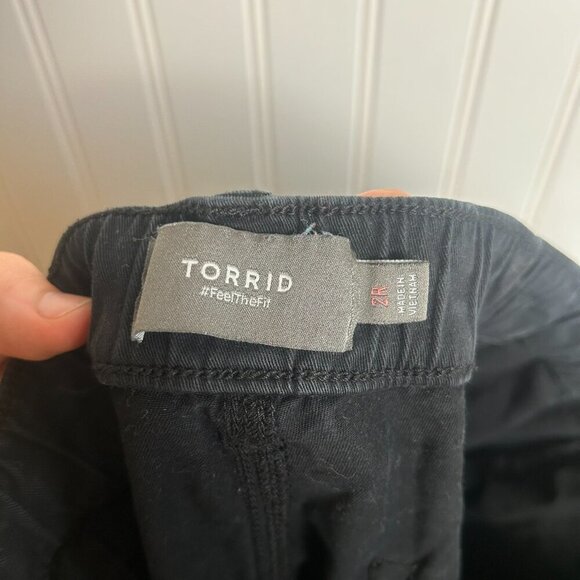Torrid Black Drawstring Elastic Waist Jeans F37 - Picture 4 of 8